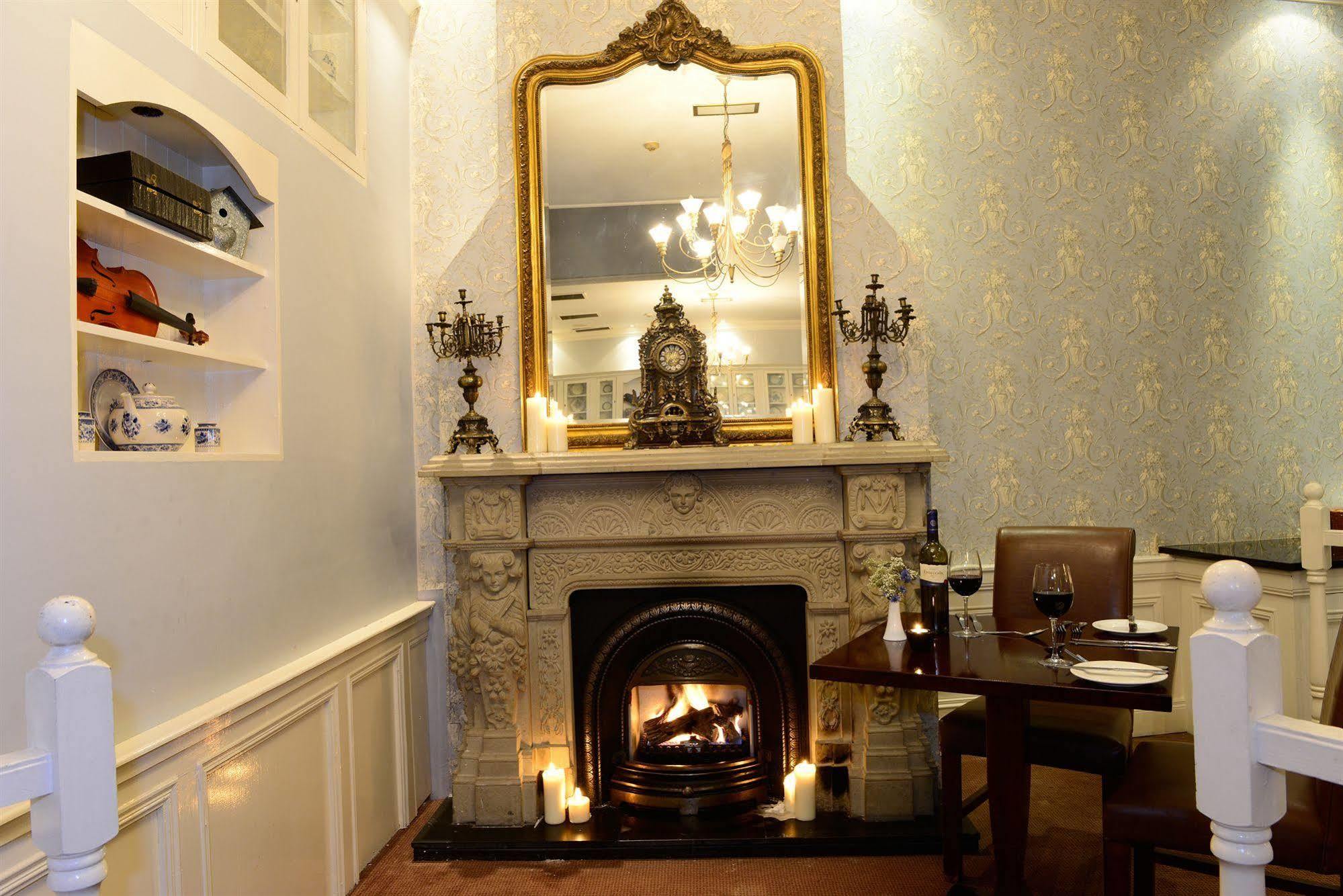 Treacy'S Hotel Wexford Enniscorthy Exterior photo